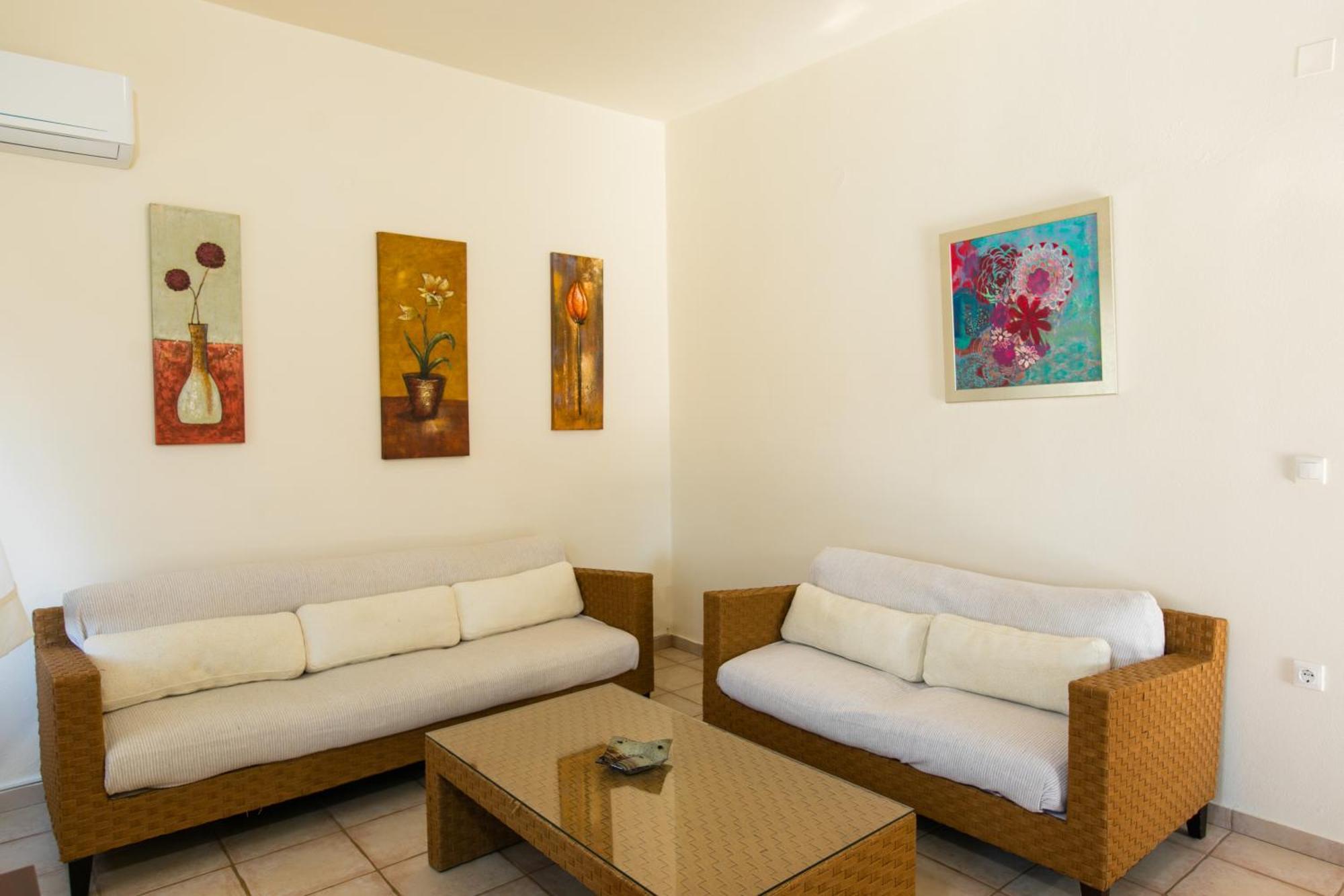 Villa Eleni Asprouliánoi المظهر الخارجي الصورة