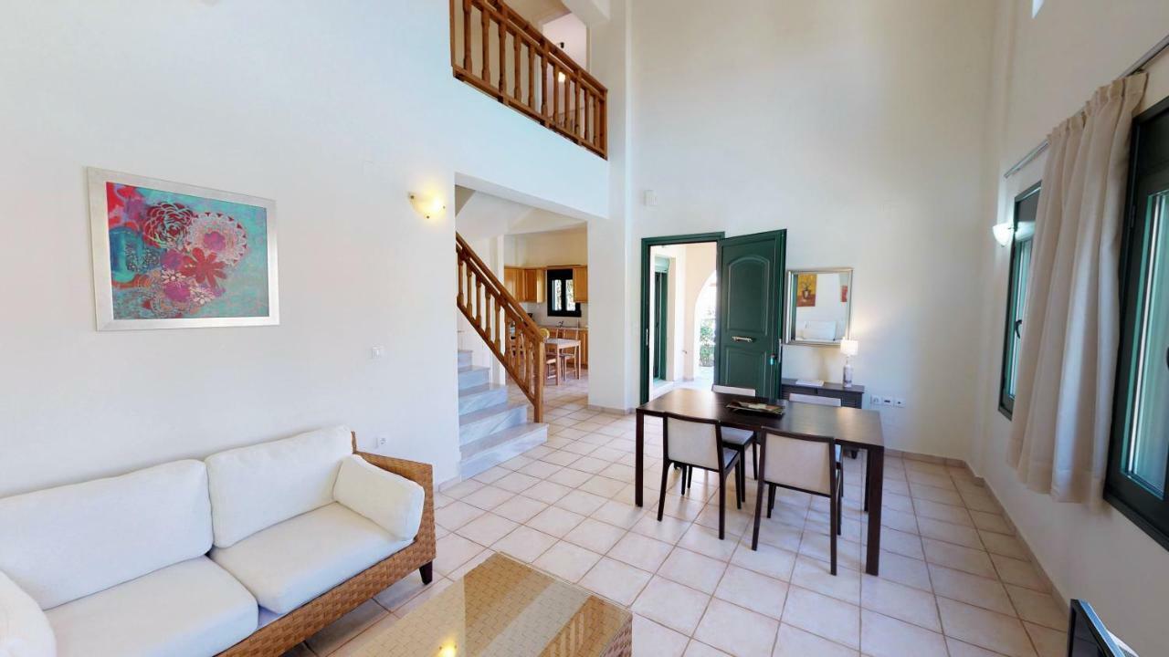 Villa Eleni Asprouliánoi المظهر الخارجي الصورة