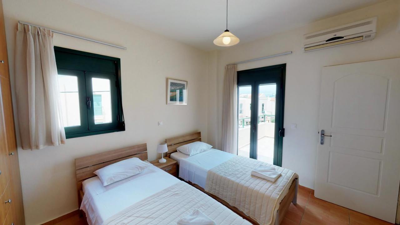 Villa Eleni Asprouliánoi المظهر الخارجي الصورة